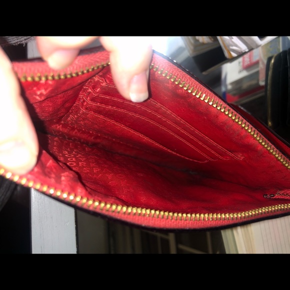 KATE SPADE WRISTLET - Picture 4 of 4